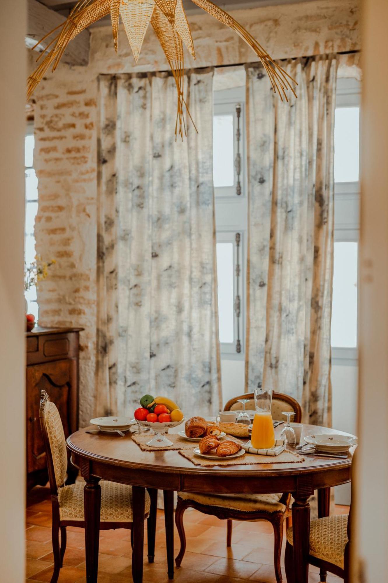 La Chambre Bleue Lauzerte Zewnętrze zdjęcie